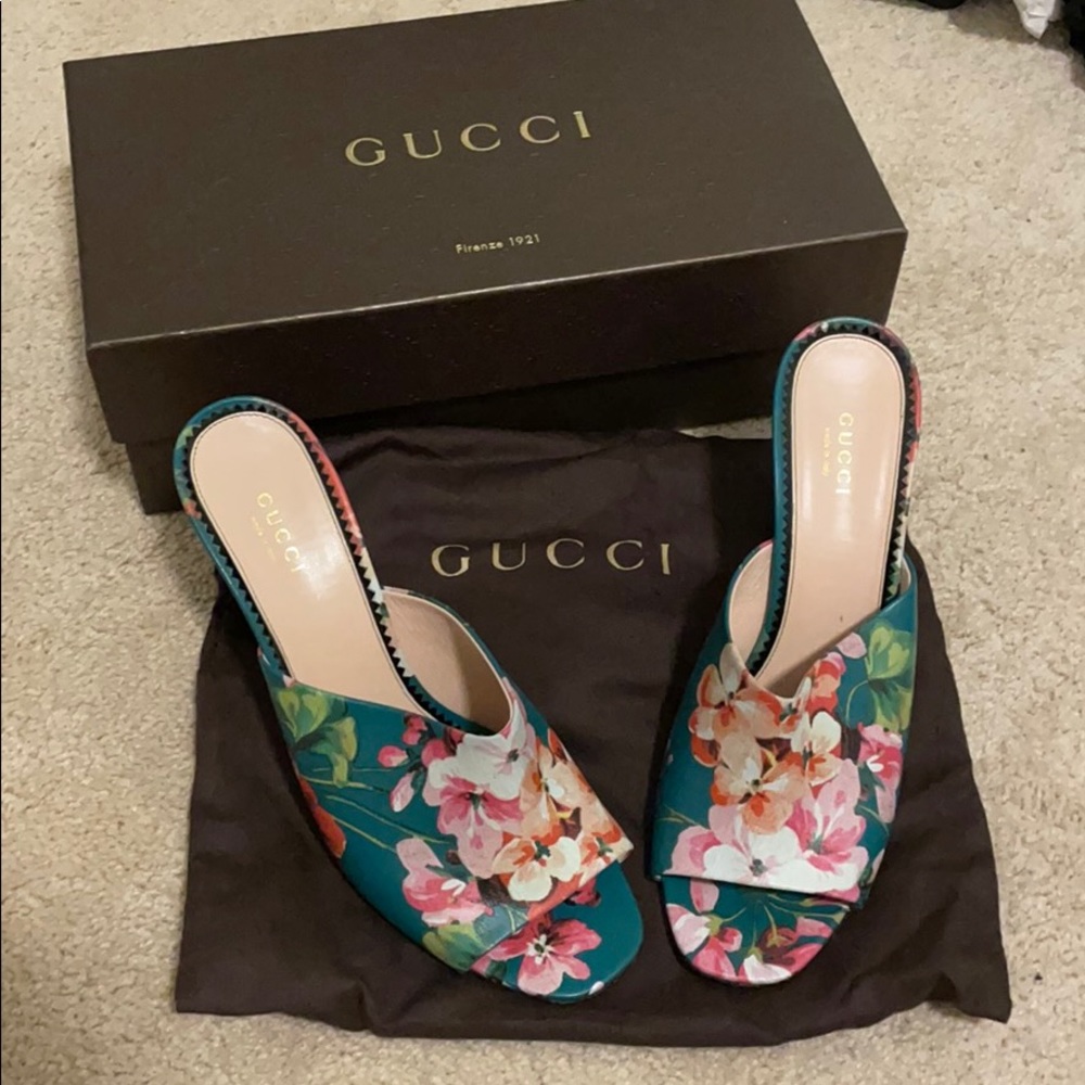 Gucci “Bloom” Women’s Mule sandals